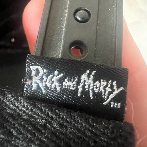 NWT Bloworld Rick & Morty Portal Curved SnapBack Hat OS - Picture 4 of 10